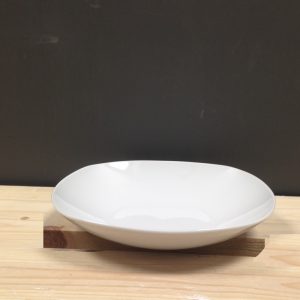 PLATO SOPERO DE 22CM SEMICUADRADA