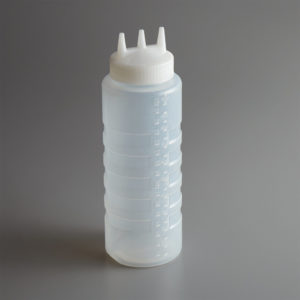 RECIPIENTE PARA ADEREZO TRANSPARENTE TRES SALIDAS 32OZ