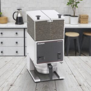 MOLEDOR DE CAFE BUNN DE 6 LB Y DE 120 V MEDIDAS: 8 5/8 X 11 X 17 1/2 PG