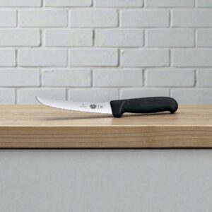 CUCHILLO DESHUESADOR RIGIDO CURVO 6PG VICTORINOX - IMPOR.